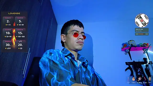 Snapshot of Nymphobuddies chatting on February 18, 1:10 am Nymphobuddies online show from February 18, 1:10 am