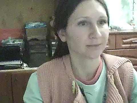 Snapshot of Princess284 chatting on December 15, 6:37 pm Princess284 online show from December 15, 6:37 pm