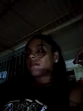 Snapshot of Sharlotte-HOT1 chatting on December 19, 12:24 am Sharlotte-HOT1 online show from December 19, 12:24 am