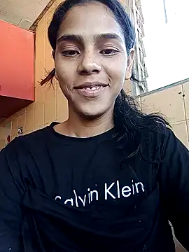 Snapshot of Sharlotte-HOT1 chatting on January 12, 8:03 pm Sharlotte-HOT1 online show from January 12, 8:03 pm