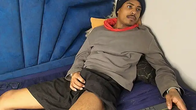 Bigote Big0357 online show from September 27, 11:05 am