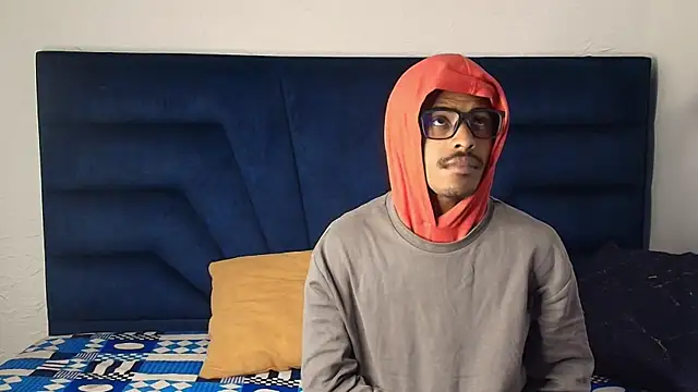 Bigote Big0357 online show from September 25, 8:31 am