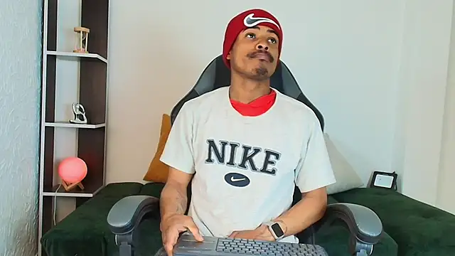 Bigote Big0357 online show from September 10, 5:45 pm