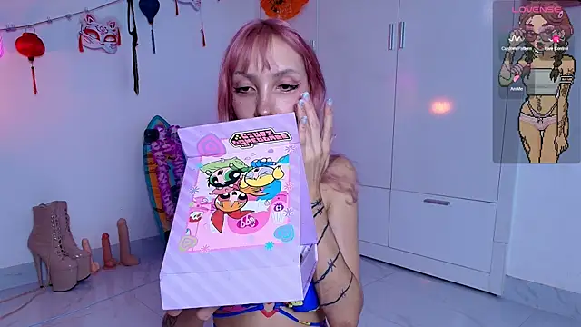 Snapshot of sweed_angel chatting on October 30, 4:11 am sweed angel online show from October 30, 4:11 am