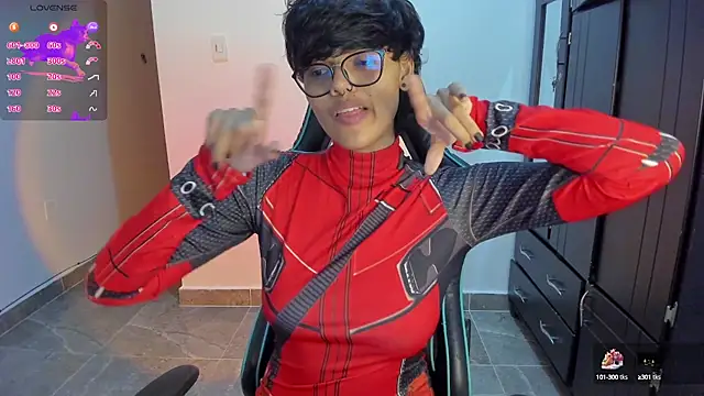 Snapshot of gooddess_isis chatting on January 15, 3:33 am gooddess isis online show from January 15, 3:33 am