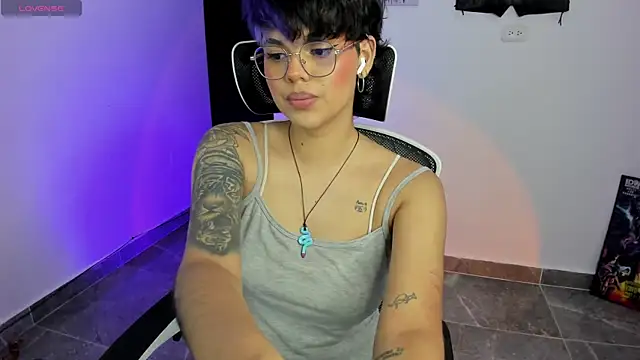 gooddess isis online show from October 10, 1:28 am