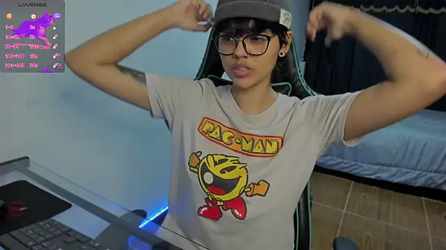 Snapshot of gooddess_isis chatting on December 11, 4:28 am gooddess isis online show from December 11, 4:28 am