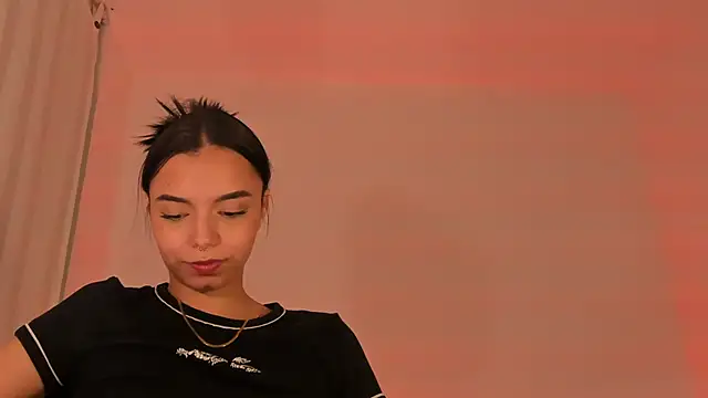 Snapshot of AnabelWolf chatting on March 4, 2:17 am AnabelWolf online show from March 4, 2:17 am