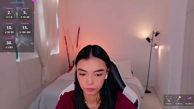 AnabelWolf online show from December 15, 3:07 pm