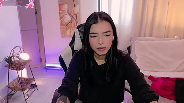 Snapshot of AnabelWolf chatting on June 12, 2:48 pm AnabelWolf online show from June 12, 2:48 pm