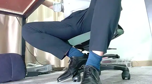 softlyS online show from March 10, 1:54 pm