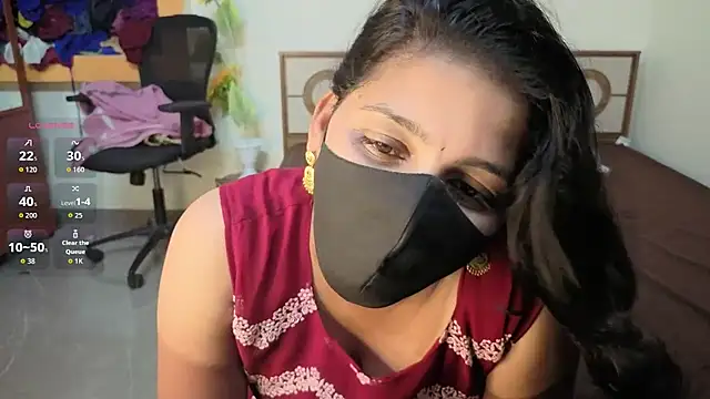 Tamil Shalini Lustyy online show from April 19, 6:10 pm