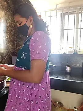 Tamil Shalini Lustyy online show from March 26, 4:11 am