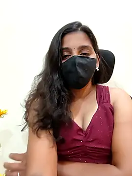 Tamil Shalini Lustyy online show from February 21, 4:42 pm