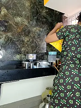 Tamil Shalini Lustyy online show from November 22, 1:37 am