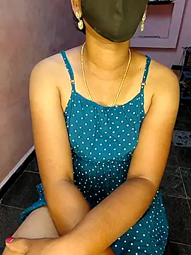 Tamil Shalini Lustyy online show from October 24, 5:23 pm