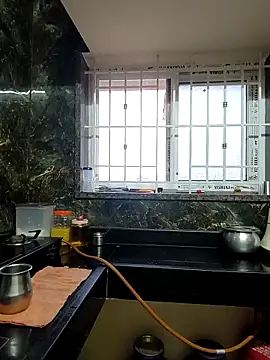 Tamil Shalini Lustyy online show from February 21, 1:18 am