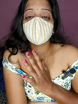 Tamil Shalini Lustyy online show from September 26, 5:20 pm