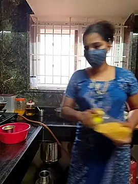 Tamil Shalini Lustyy online show from February 5, 1:34 am