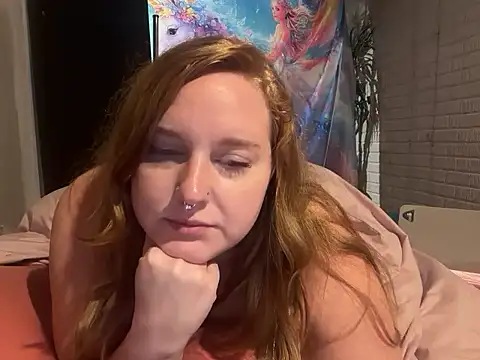 thickgingergoddess online show from October 11, 4:52 pm