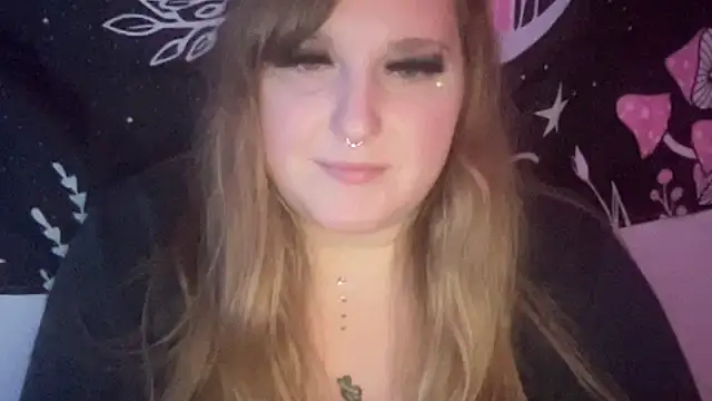 thickgingergoddess online show from March 18, 3:45 am