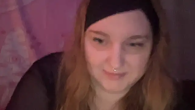 thickgingergoddess online show from March 22, 9:42 pm