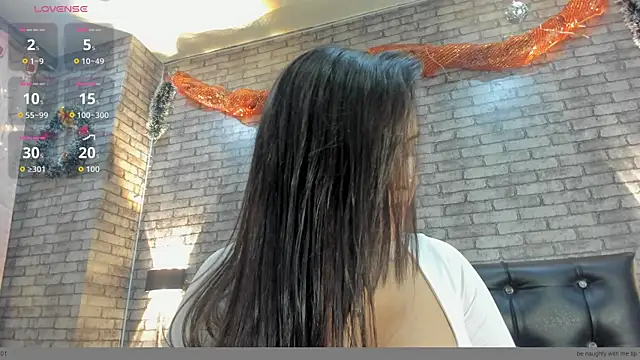 Victoria Ponce1 online show from December 3, 5:45 pm