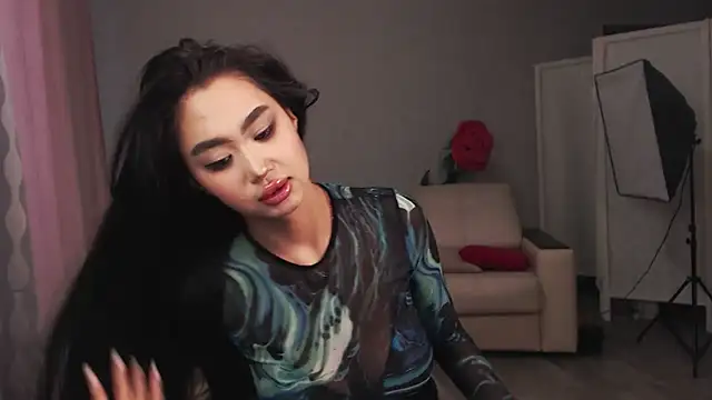 NamiLoveRoom online show from December 17, 5:18 am