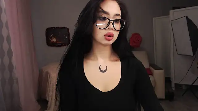 NamiLoveRoom online show from December 13, 6:42 am