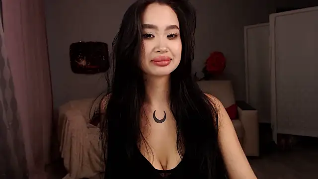 NamiLoveRoom online show from December 11, 7:20 am