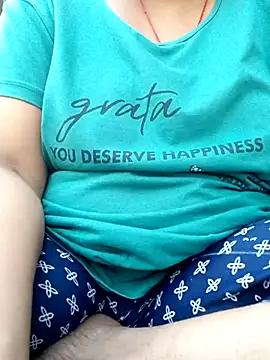 Snapshot of KEEP536 chatting on October 27, 4:35 am KEEP536 online show from October 27, 4:35 am