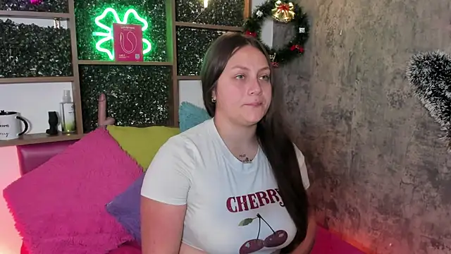 cherry coper online show from December 4, 12:48 pm