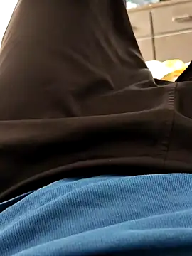 Snapshot of samee00721 chatting on November 5, 7:00 am samee00721 online show from November 5, 7:00 am