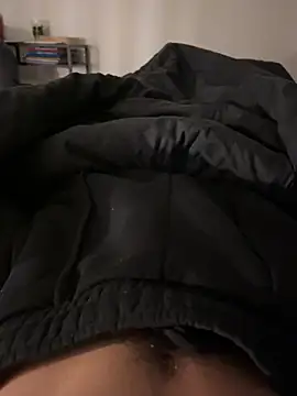 alixbg33 online show from December 8, 9:02 am