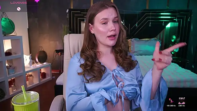 FoxyyKate online show from March 12, 11:20 pm