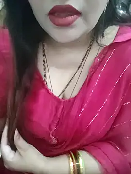 Snapshot of Mayuri77 chatting on February 14, 10:04 am Mayuri77 online show from February 14, 10:04 am