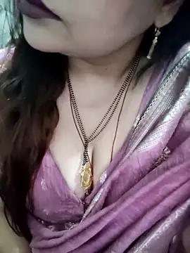 Snapshot of Mayuri77 chatting on February 20, 3:58 pm Mayuri77 online show from February 20, 3:58 pm