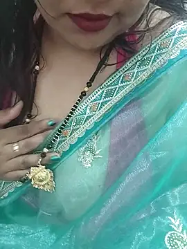Snapshot of Mayuri77 chatting on September 17, 9:33 am Mayuri77 online show from September 17, 9:33 am