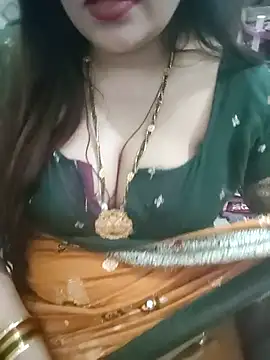 Snapshot of Mayuri77 chatting on February 19, 6:05 pm Mayuri77 online show from February 19, 6:05 pm