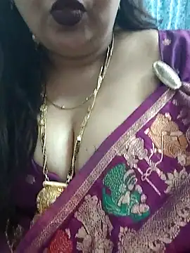 Snapshot of Mayuri77 chatting on March 5, 5:29 pm Mayuri77 online show from March 5, 5:29 pm