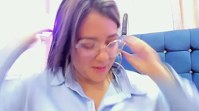 Pandoracherry online show from March 2, 1:53 pm