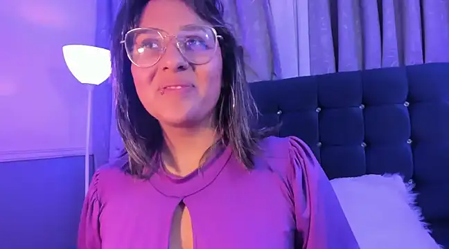 Pandoracherry online show from February 5, 6:45 am