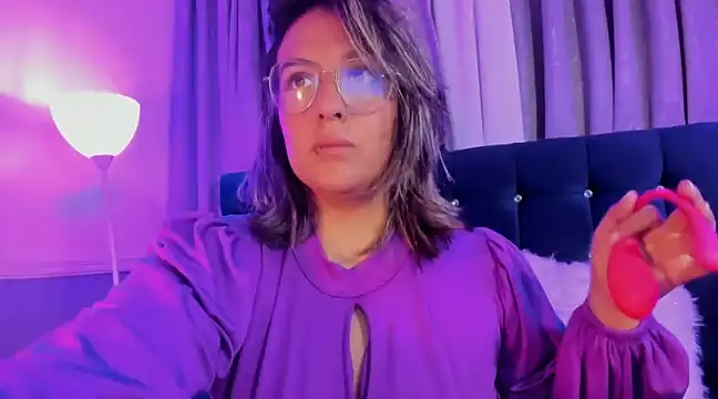 Pandoracherry online show from February 9, 3:22 am