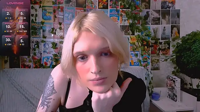 Simona Rain online show from October 29, 10:31 pm