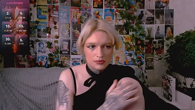 Simona Rain online show from October 26, 11:49 pm