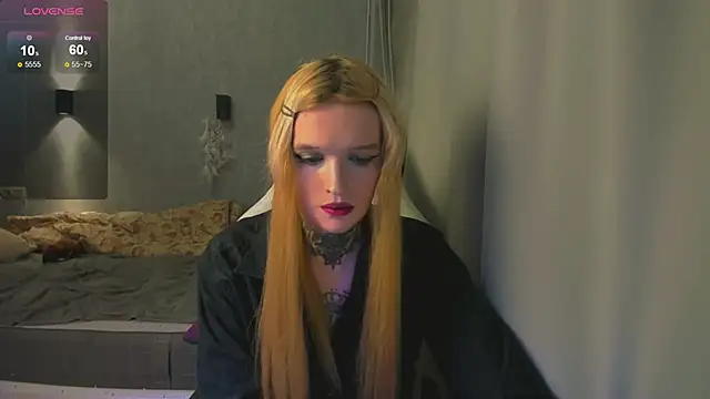 Simona Rain online show from November 25, 9:59 pm