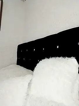 ElizabethWeil online show from November 5, 8:34 pm