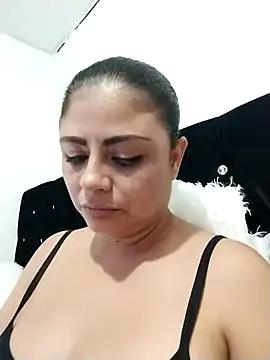 ElizabethWeil online show from November 7, 12:48 am