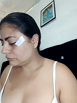 ElizabethWeil online show from February 11, 2:06 pm