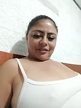 ElizabethWeil online show from December 22, 12:33 am